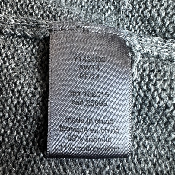 John Varvatos Men’s Linen/Cotton V-Neck Sweater - Picture 5 of 7